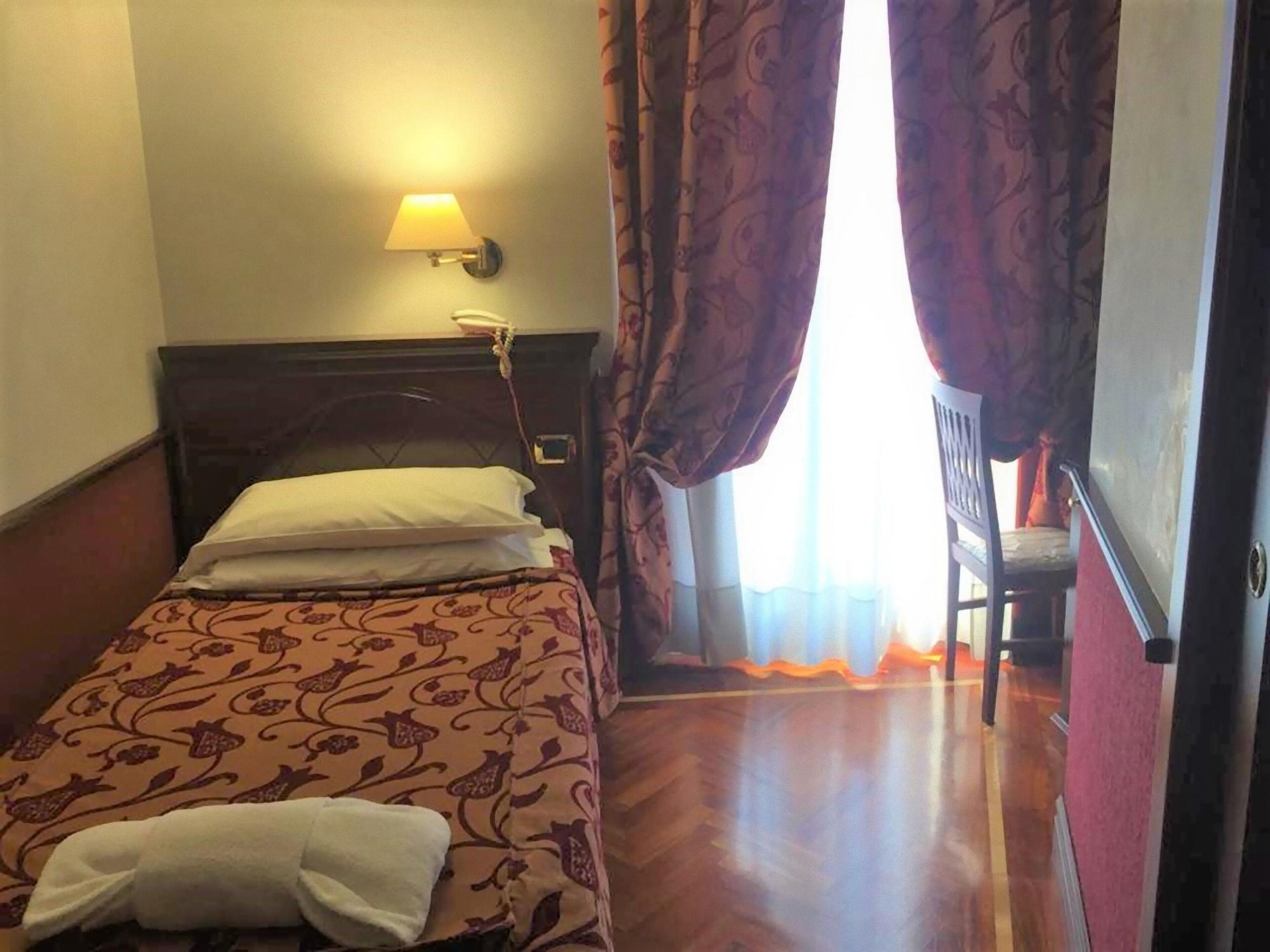 Hotel Best Roma Exterior foto
